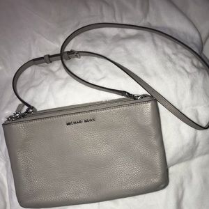 Micho Kors Adele double Pouch